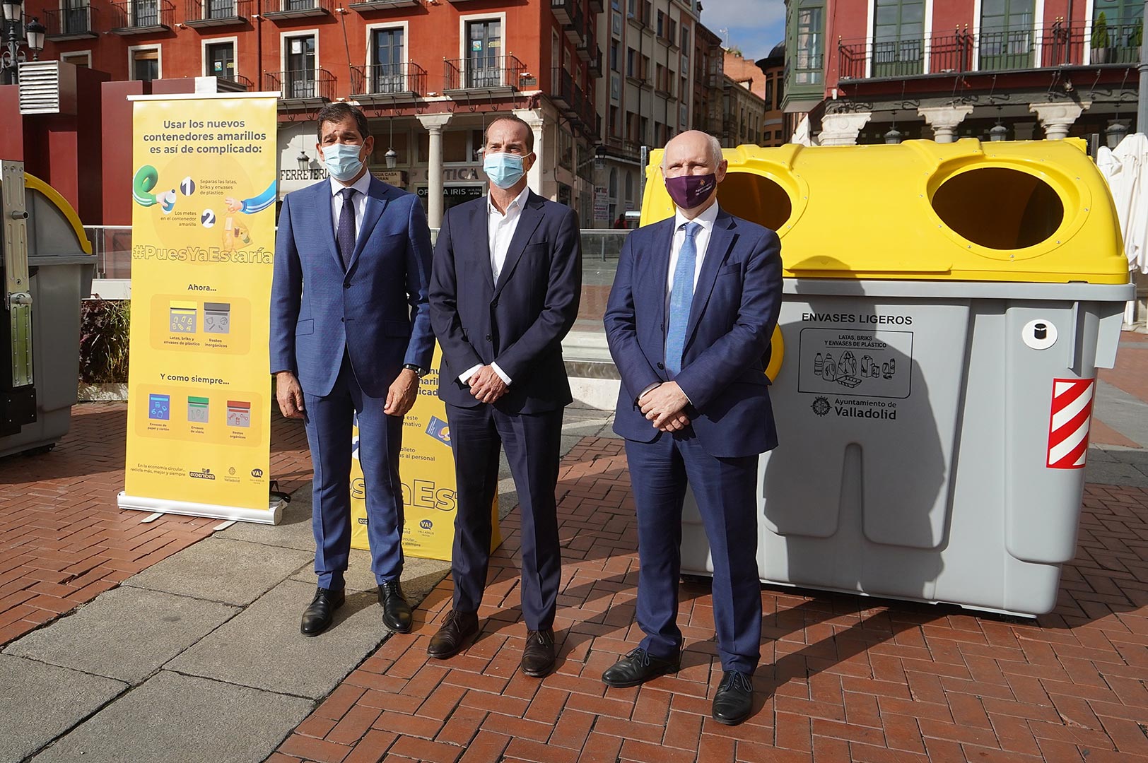 Acto de presentación del nuevo contenedor amarillo en Valladolid